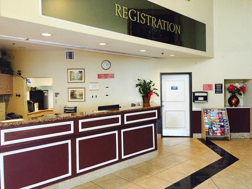 San Bernandino Inn & Suites San Bernardino Zewnętrze zdjęcie