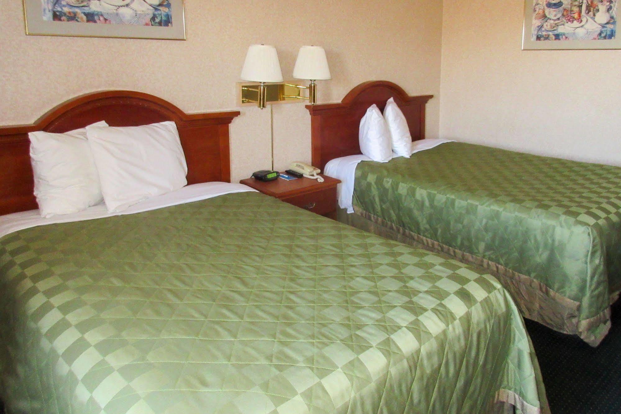 San Bernandino Inn & Suites San Bernardino Zewnętrze zdjęcie